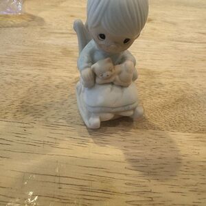 Enesco 1983 Porcelain Figurine / ornament - the Purrfect Grandma